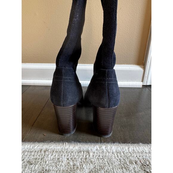 Women’s Marks and Spencer block heel suede boot - Picture 1 of 4